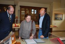 Libri in donazione alla Camera di Commercio