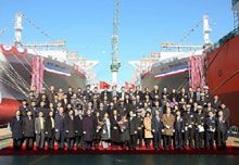 Due mega per OOCL