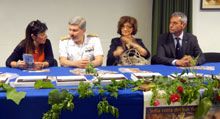 I piloti del porto di Livorno premiano studenti del Nautico