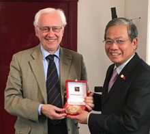 L’ambasciatore del Vietnam nel porto di Venezia