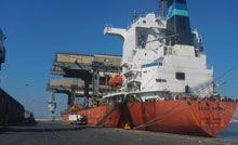 Lo sbarco record da “Saga Spray” alla banchina ad alto fondale