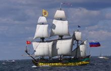 Shtandart, museo a vela ospite a Cala de’ Medici