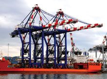 Logistic Award alle maxi-gru di La Spezia