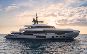 AZIMUT-GRANDE-TRIDECK