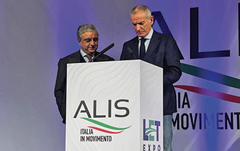 Agostinelli-e-Baldissara-alla-firma-dell’accordo
