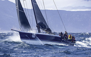 Alive-regata-tra-Australia-e-Tasmania