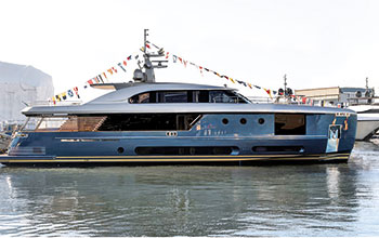 Azimut-Yachts-Magellano-30-metri
