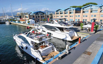 Azimut-a-Viareggio