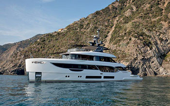 Benetti-Oasis-34M