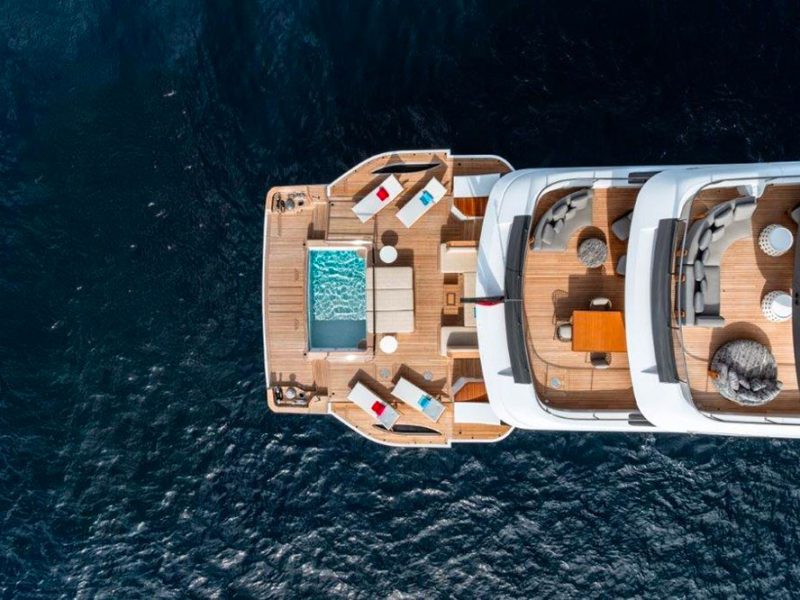 Benetti-Oasis-40M_photo-credits-IYC