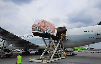 Cathay-Cargo-in-Mxp-4