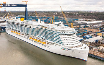 Costa-Toscana_Turku-shipyard