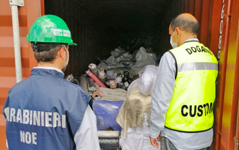 Dogana-e-Carabinieri-sequestro