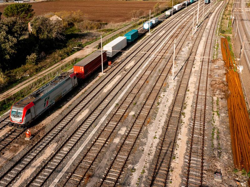 FS-LOGISTIX_LOGTAINER-alleanza-nel-segno-di-intermodalita-com1