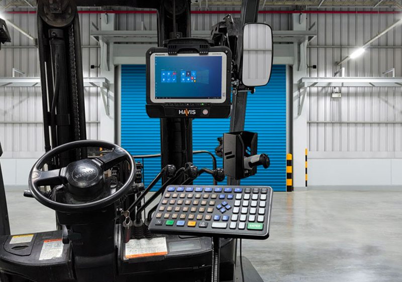 Forklift-image-Havis-G2-dock
