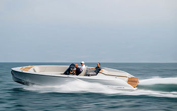 Frauscher-X-Porsche-850-Fantom-Air