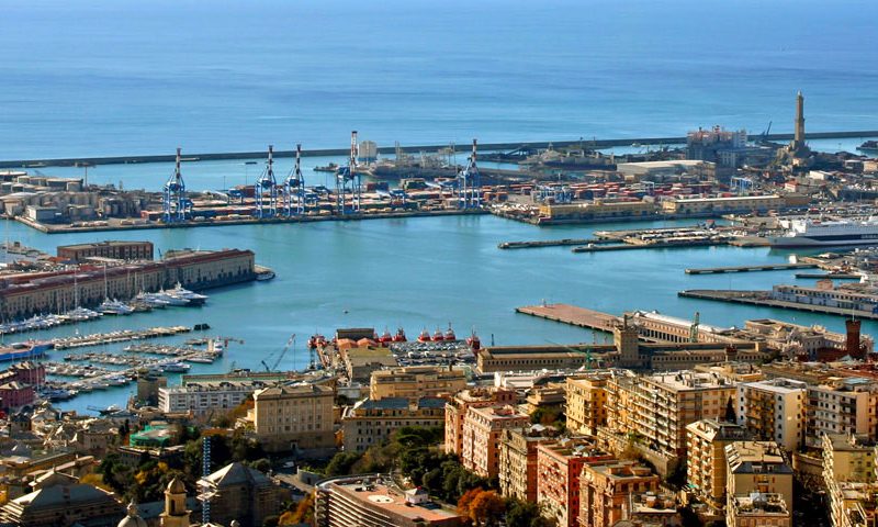 Genova_panorama_Porto_Antico