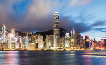 Hong-Kong-skyline-at-night