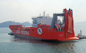 Le “Jolly” della Messina  tornano nel porto di Napoli