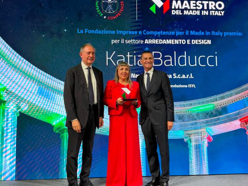 Katia-Balducci-premiata-dal-ministro-Adolfo-Urso-a-Roma-1com