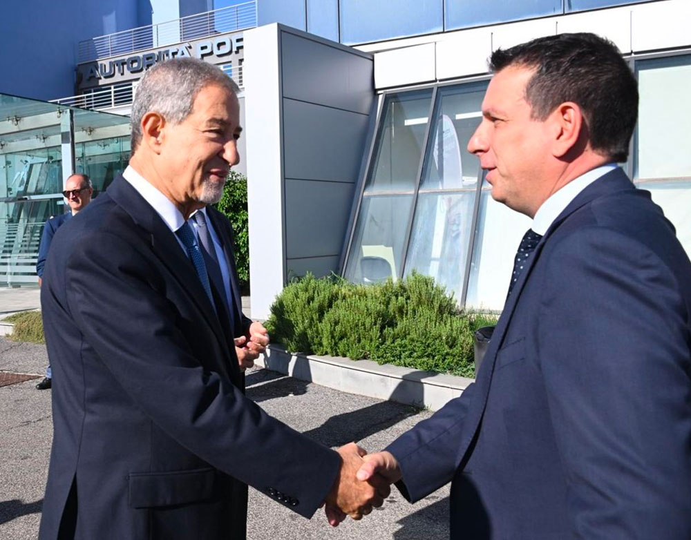 Latrofa al forum: il Mediterraneo è ponte e frontiera