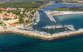 Marina-di-Fertilia