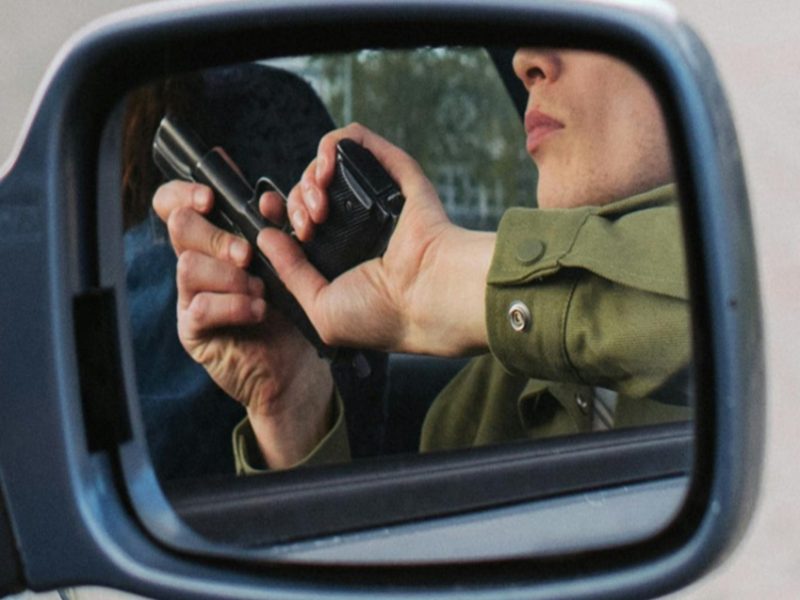 PISTOIA SPECCHIETTO FURTI