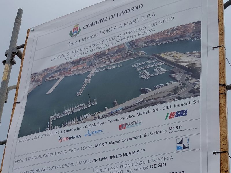 PORTO TUSTICO MEDICEO – cartello di cantiere mz 19ge26