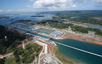 Panama_Canal