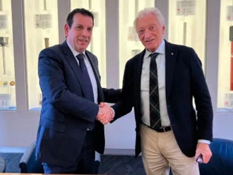 Raffaele-Latrofa-presid-Auth-Civitavecchia-e-uciano-Buonfiglio-presidente-Coni-1com