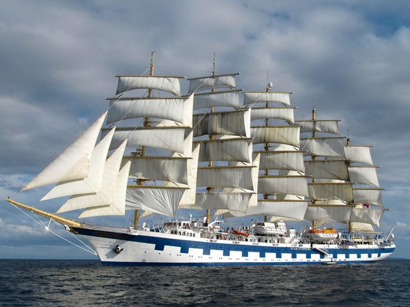 Royal-clipper