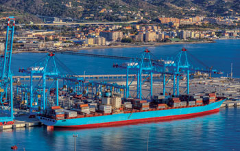 Vado-Gateway_-gru-Ship-To-Shore-nuovo-terminal-container