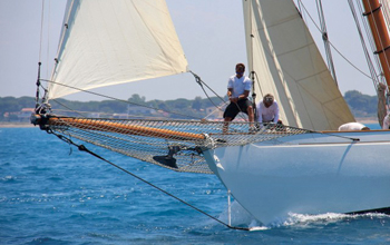 Vele_depoca_in_regata_Foto_Maccione