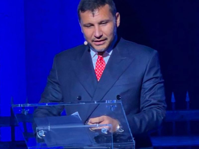 Vincenzo-Romeo-alla-festa-per-i-45-anni-di-Nova-Marine-Carriers-com1