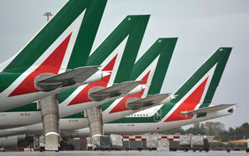 aerei-Alitalia-schierati
