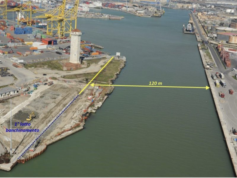 allargamento canale d accesso porto Livorno com1