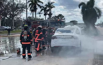 auto-elettriche-s’incendiano