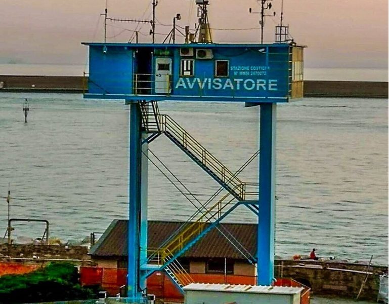 avvisatore marittimo porto livorno wp1