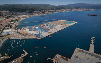 cantiere-di-Vado-Ligure