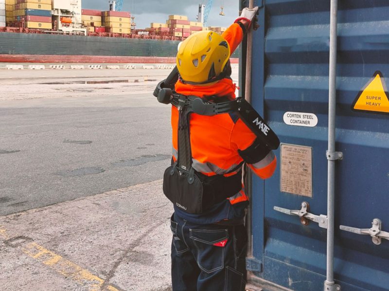 esoscheletro-sperimentato-in-ambiente-portuale-foto-da-port-news
