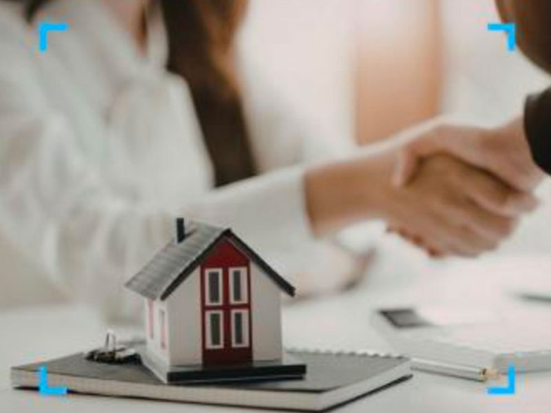 foto-simbolica-per-mediazione-di-affari-immobiliari-sit1