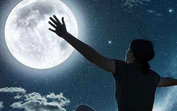 guardare-alla-luna