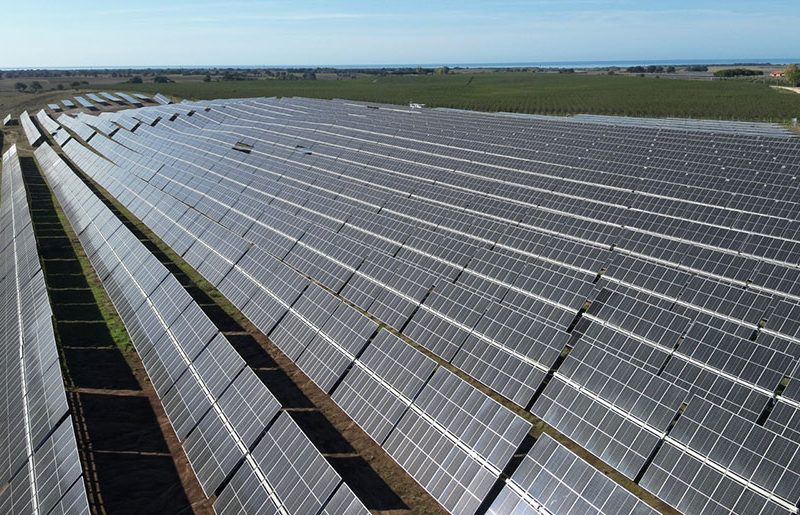 impianto-fotovoltaico-Enel-per-la-produzione-di-energia-da-fonti-rinnovabili-com1