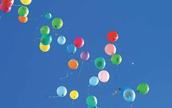 lancio-in-aria-palloncini