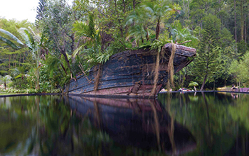 lorenza-bartolazzi-The-Island-boat
