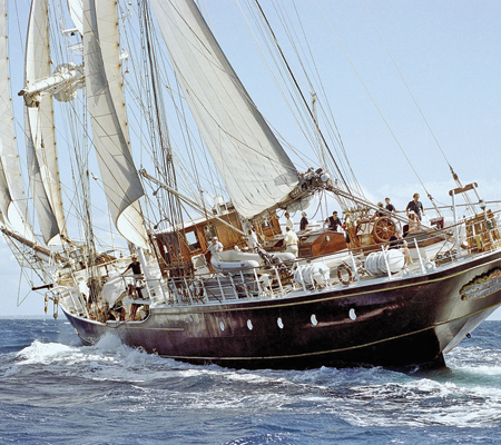 nave-Italia450x400