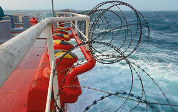 nave-filo-spinato