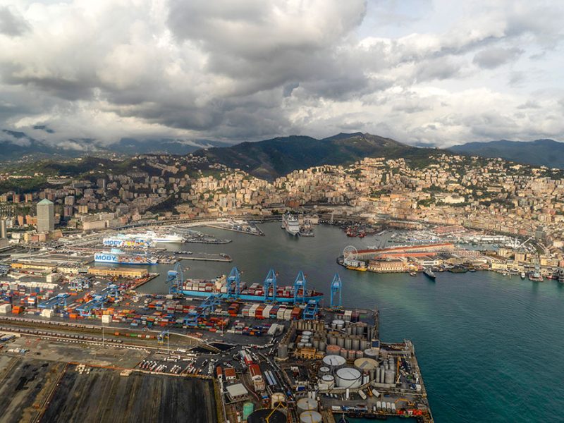 porto-genova-free