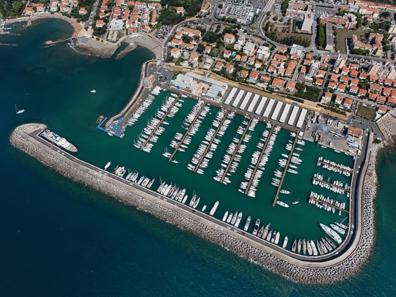 porto marina cala de medici vista dall alto com2