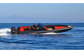 technohull-38